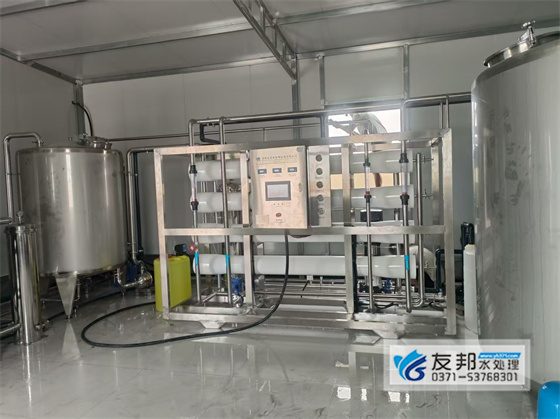河南百嘉食品有限公司 6 吨 / 小时反渗透 + 浓水回收设备安装现场